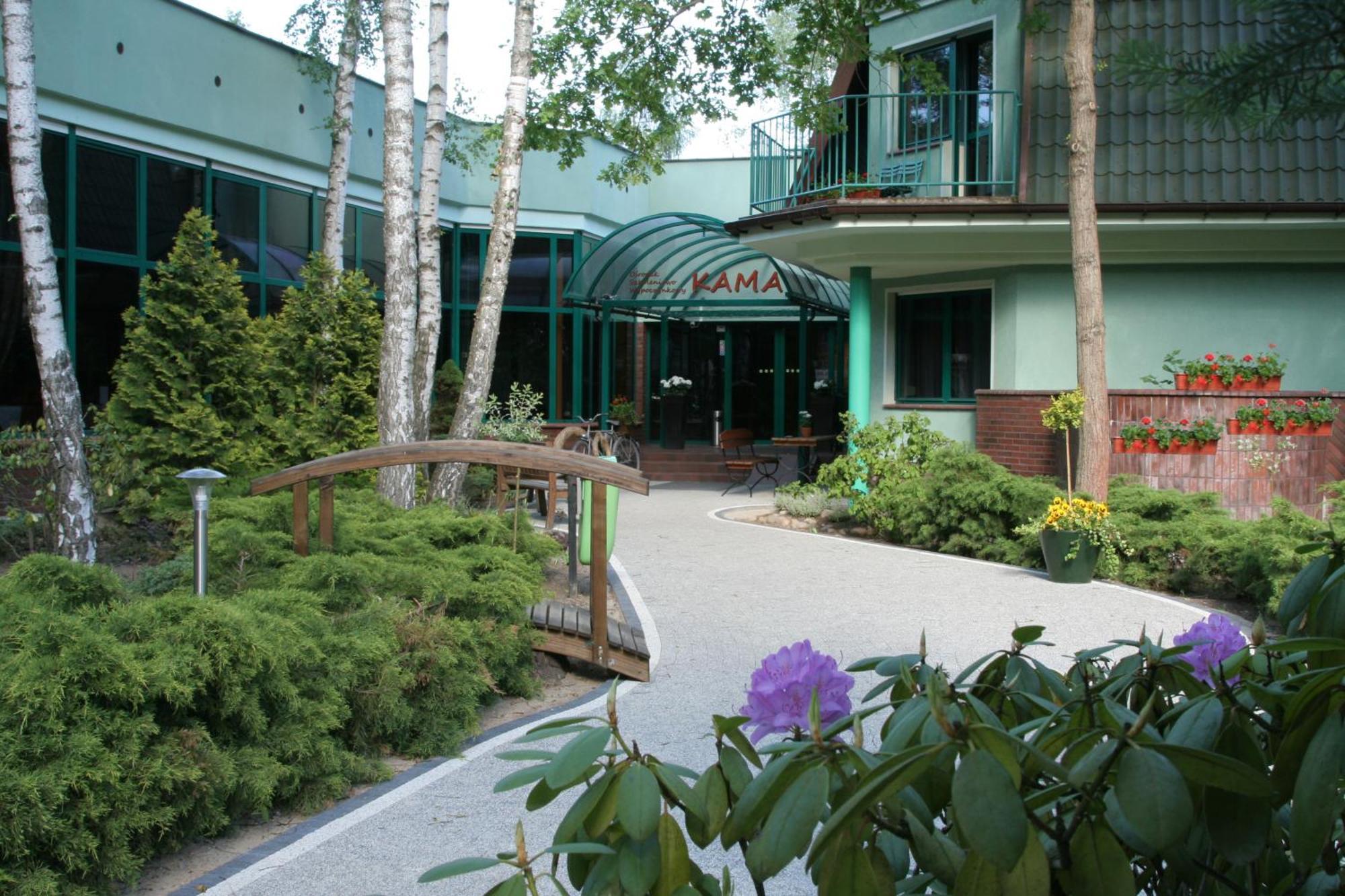 Hotel Kama Park Sierakow  Exterior photo